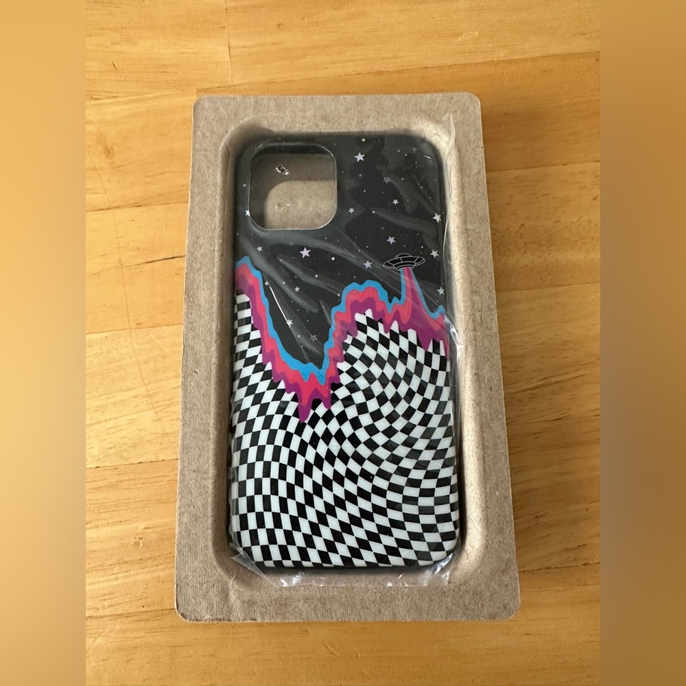 casely bold magsafe long strange drip galaxy mag safe case iphone 12 pro max